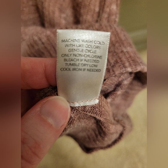 Christopher and Banks 3/4 Sleeve Sweater with Button Detail Size L - Picture 6 of 6